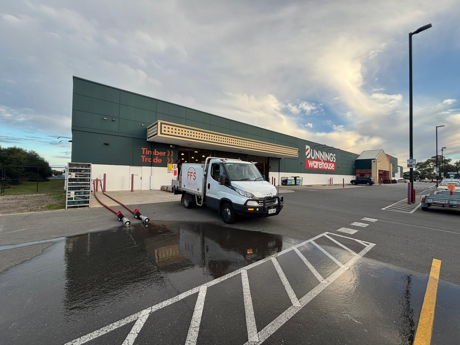 FFS service truck at a Bunnings commercial job site